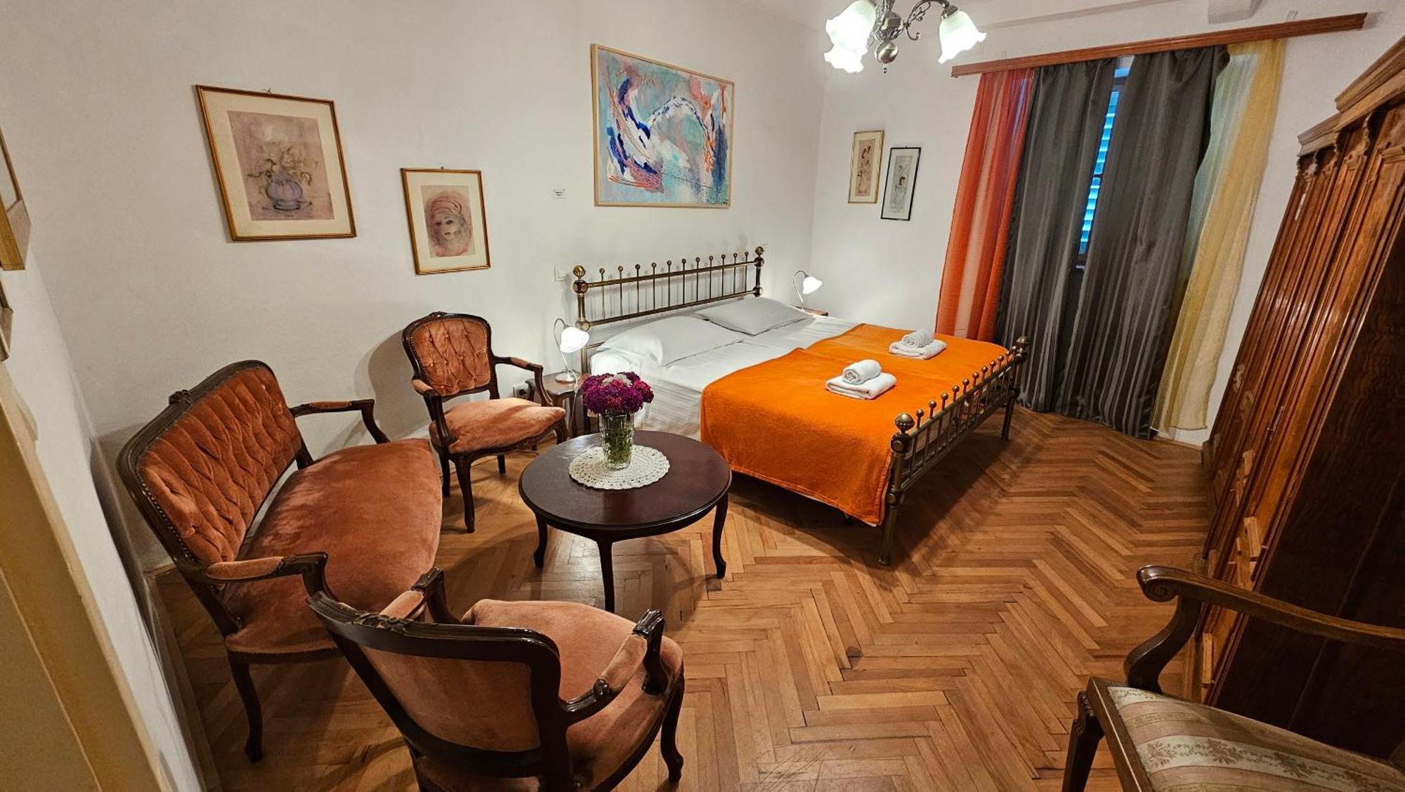 Eufrasiana Apartments Пореч Екстериор снимка