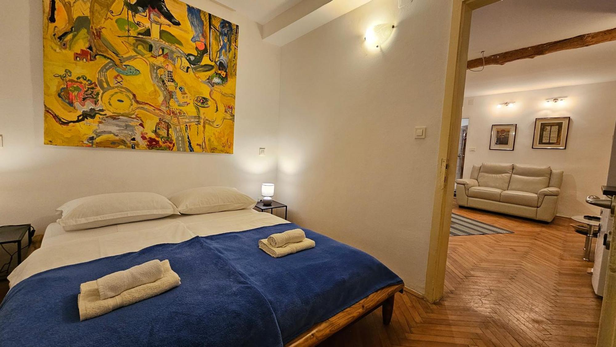 Eufrasiana Apartments Пореч Екстериор снимка
